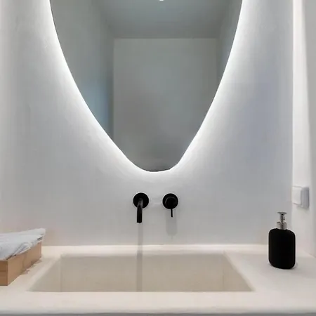 Pool & Sea View Spritz Luxury Agios Lazaros Mykonos Βίλα Ψαρού